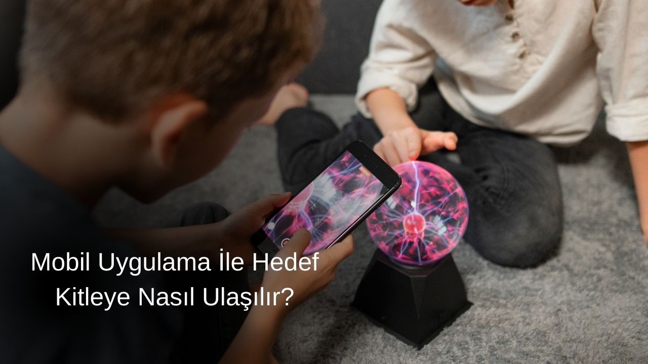 Sadece Web Sitesi Yetmez: 2025’te Mobil Uygulama ile Firma Tanıtımı Neden Şart?